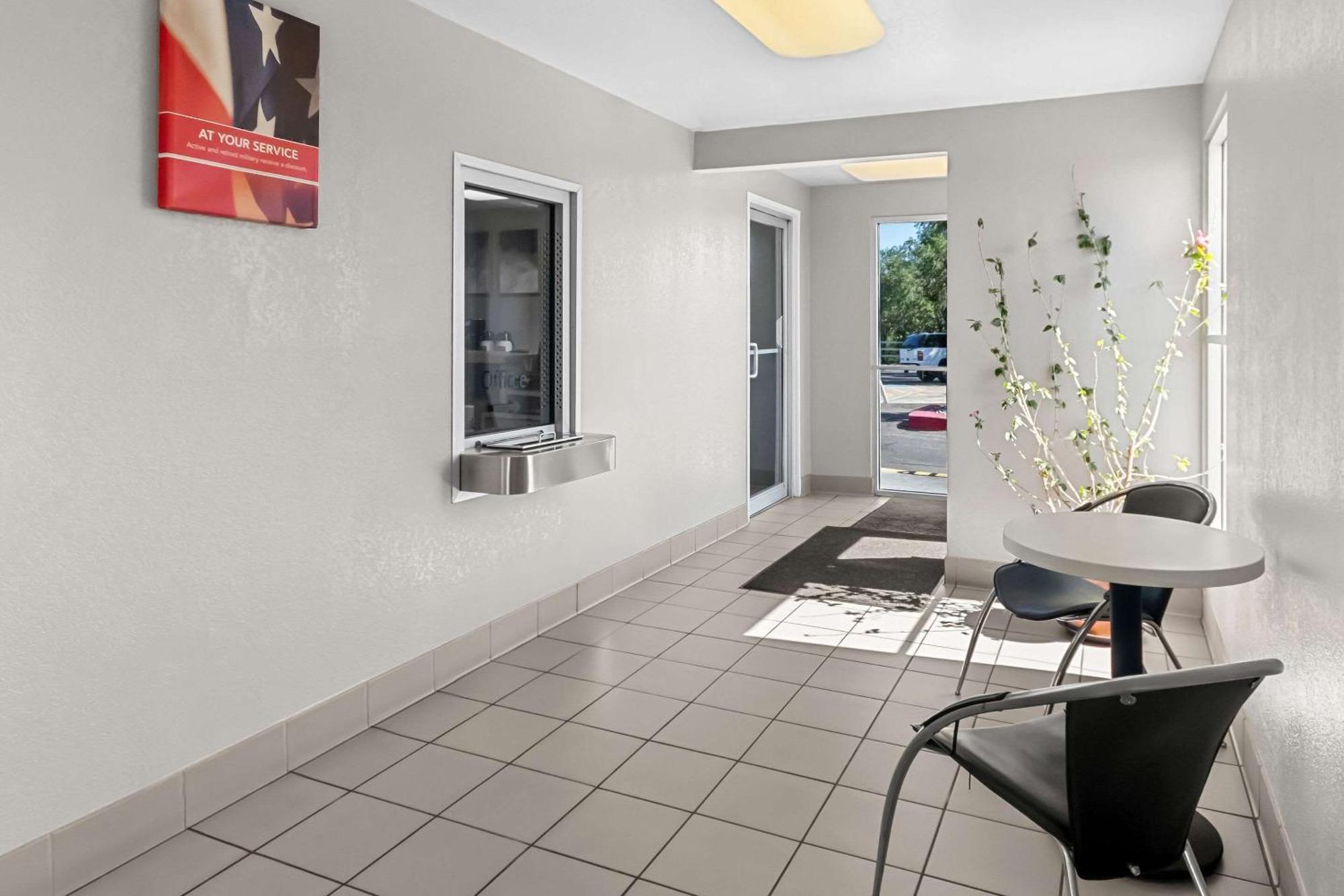 Econo Lodge Idaho Falls Extérieur photo